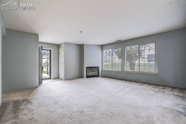 2195 Alicia Point 102