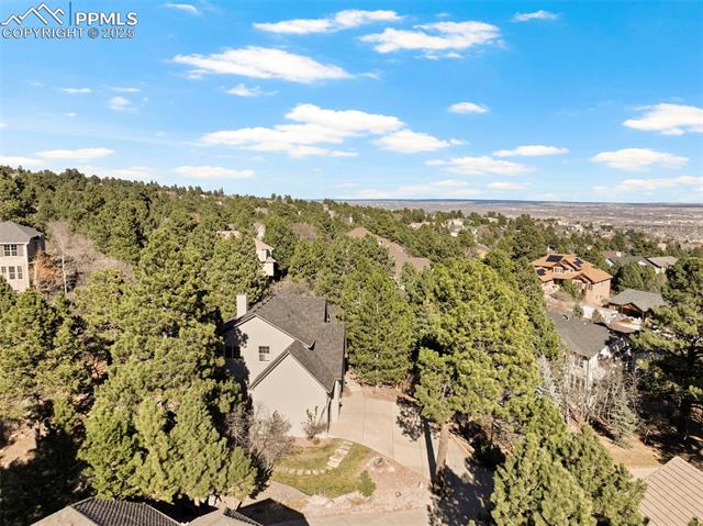 235 Balmoral Way