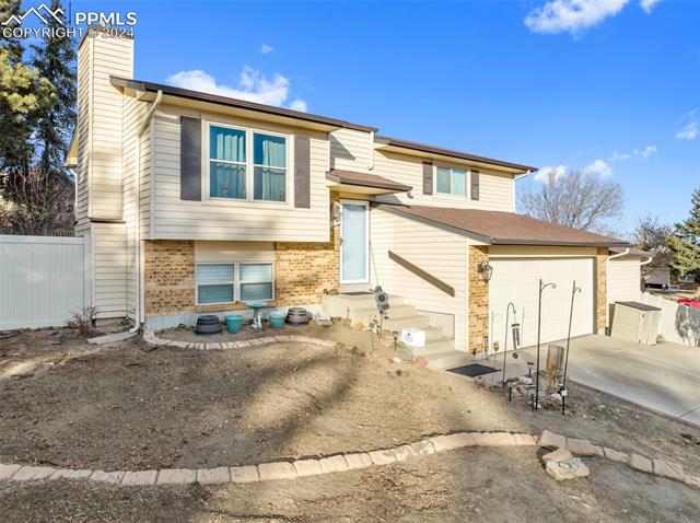 5438 Alteza Drive