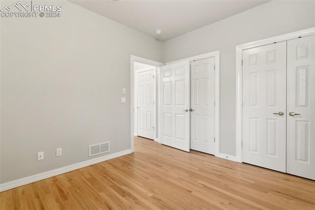 2605 Twin Harbor Heights