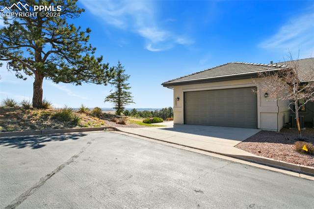 2605 Twin Harbor Heights