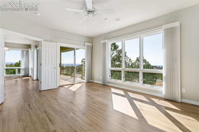 2605 Twin Harbor Heights