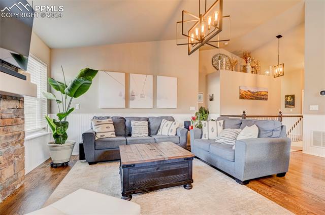 9944 Devoncove Drive