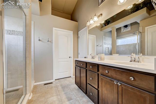 9944 Devoncove Drive