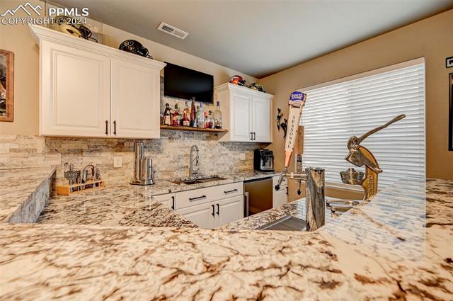 9944 Devoncove Drive