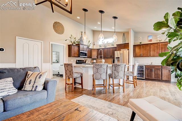 9944 Devoncove Drive