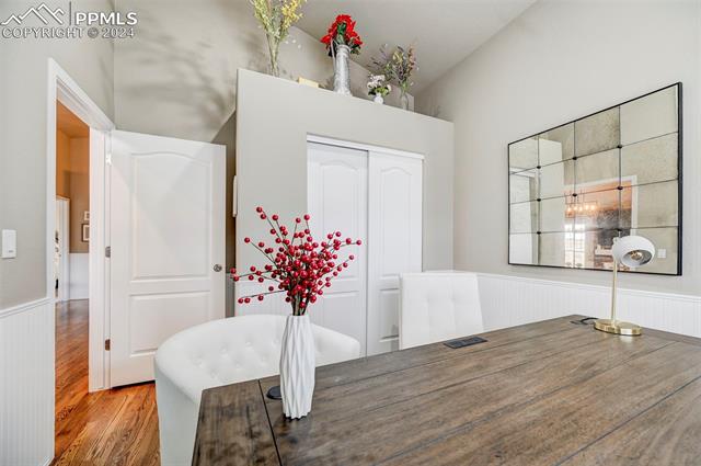 9944 Devoncove Drive