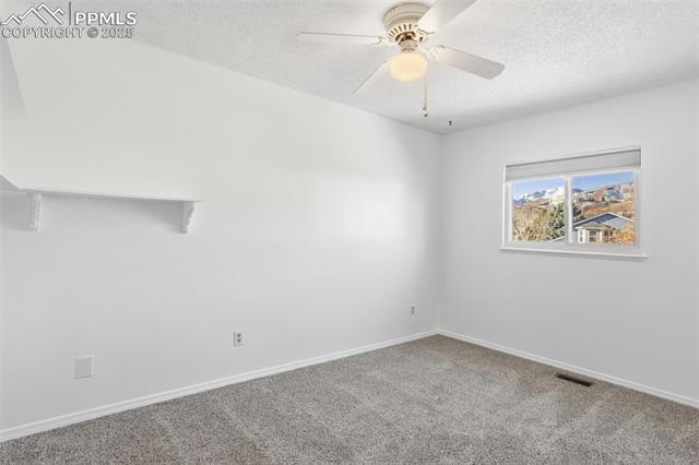 5870 Pemberton Way