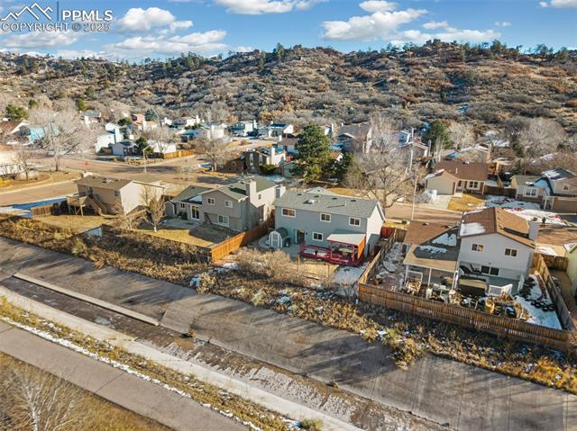 5870 Pemberton Way