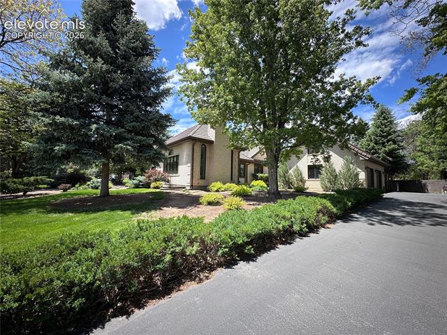 52 Broadmoor Avenue