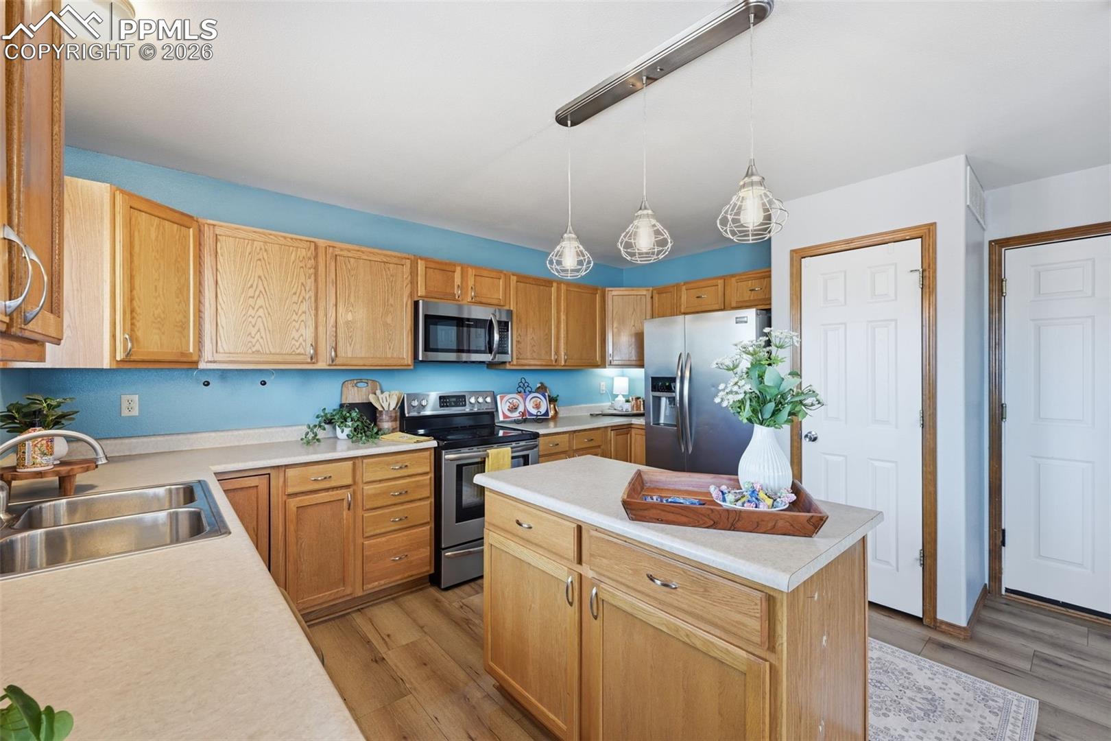 7683 Ramaglia Lane