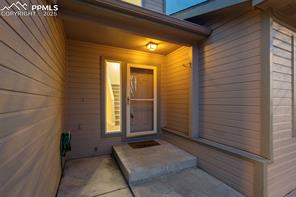 5518 Sunshade Point