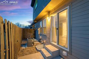 5518 Sunshade Point