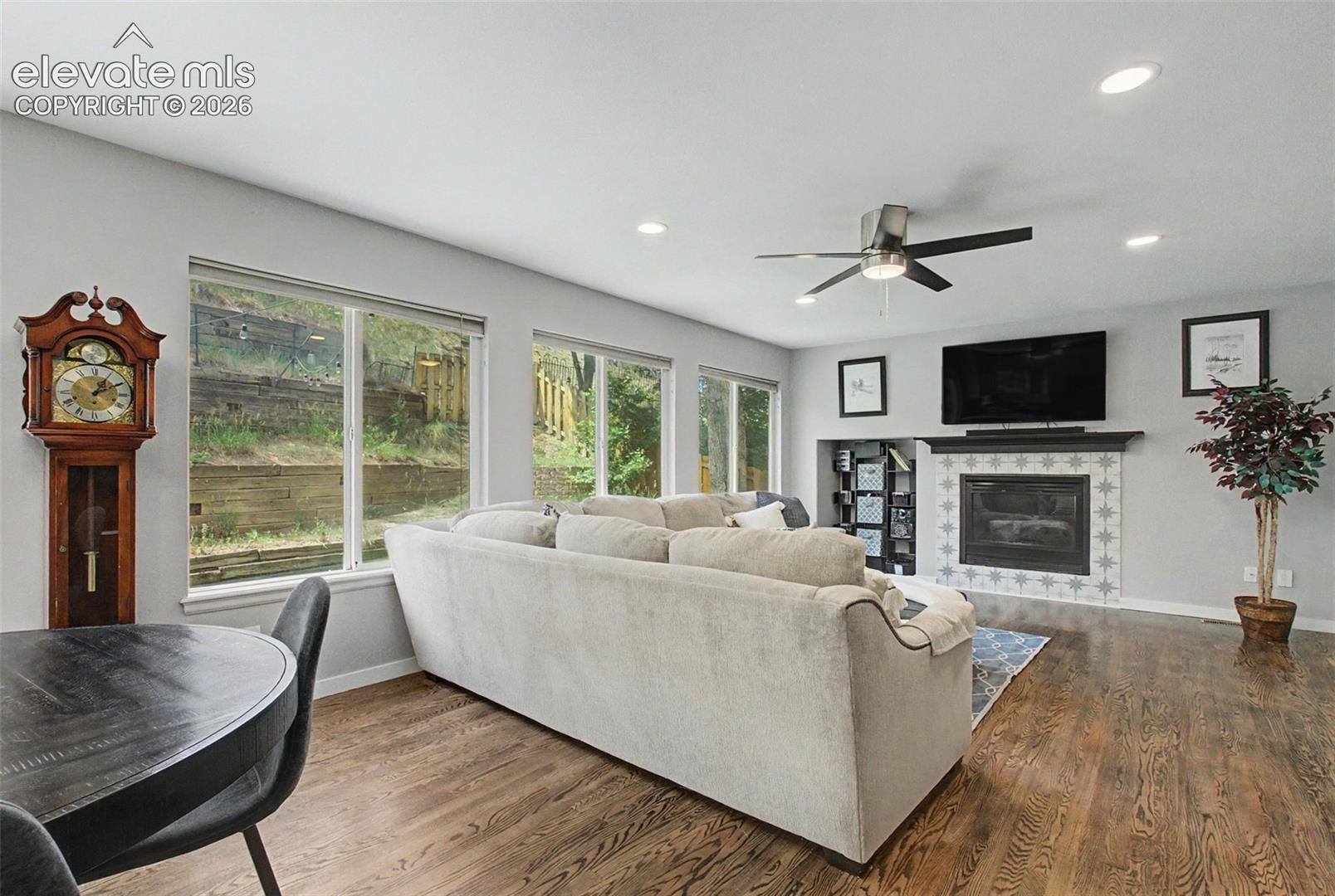 885 Marlstone Place