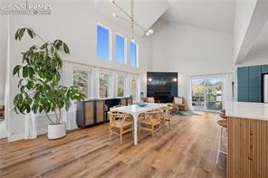 517 Crystal Hills Boulevard
