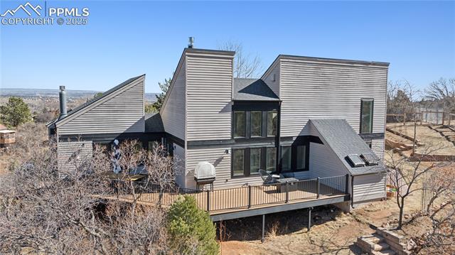 517 Crystal Hills Boulevard