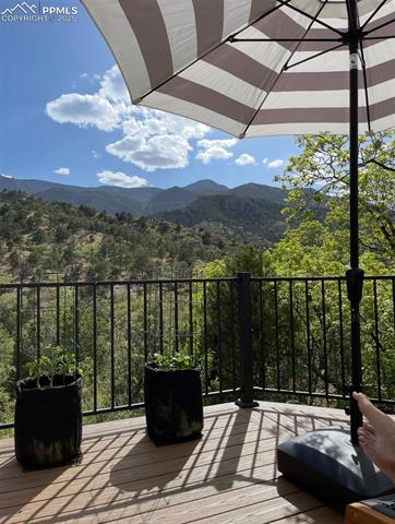 517 Crystal Hills Boulevard