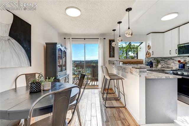 537 Rolling Hills Drive