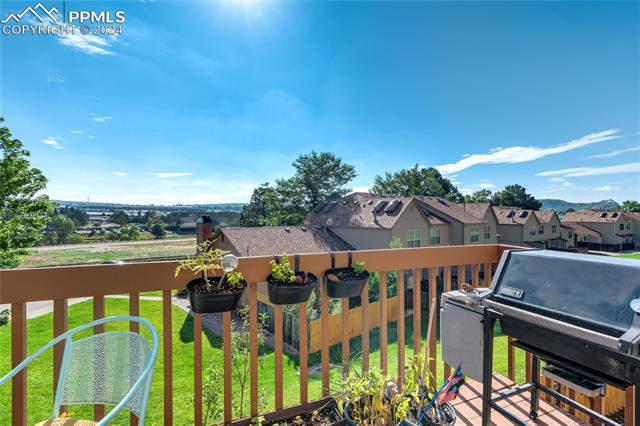 537 Rolling Hills Drive