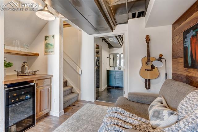 537 Rolling Hills Drive