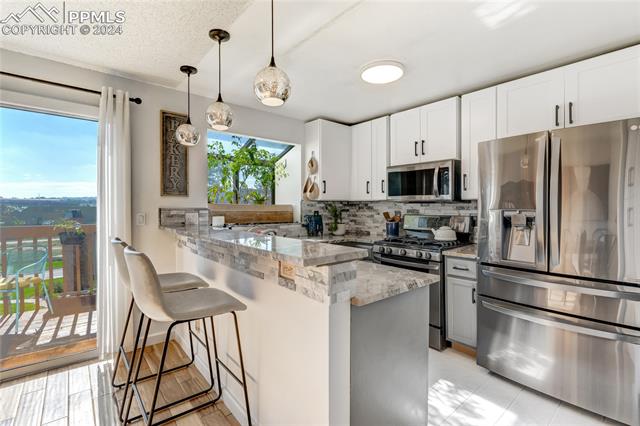 537 Rolling Hills Drive