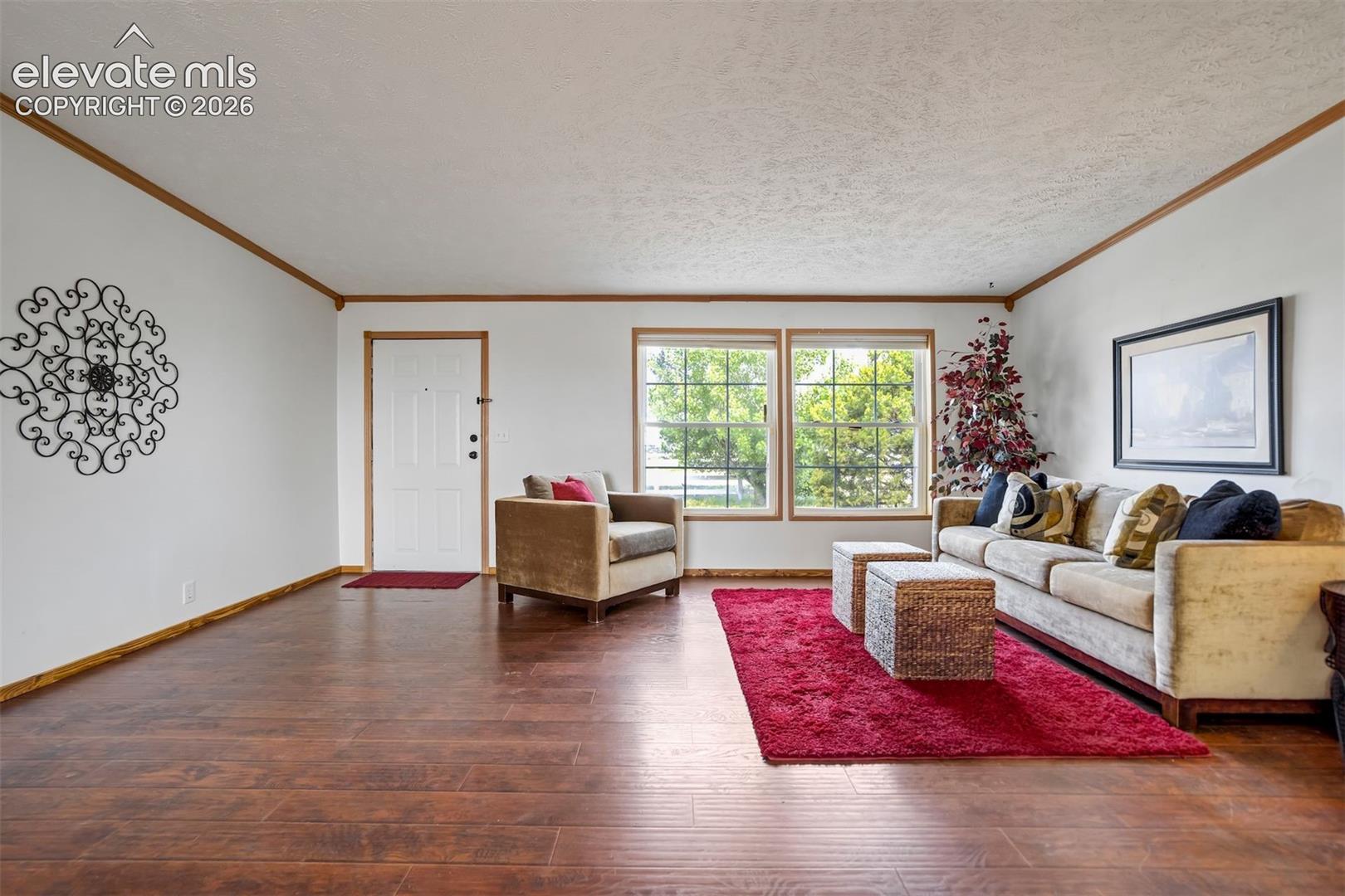 7335 Chelsey Way