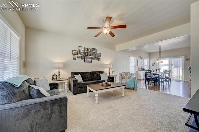 8276 Wagon Spoke Trail