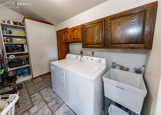 139 Palisade Circle
