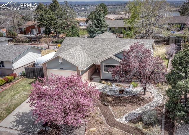 139 Palisade Circle