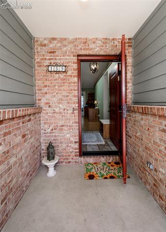 139 Palisade Circle