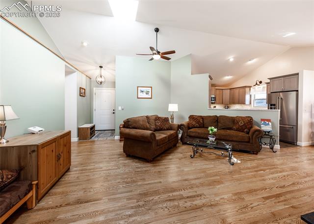 139 Palisade Circle