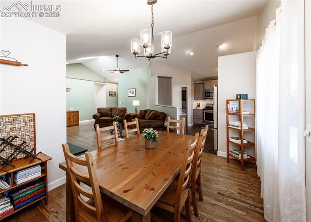 139 Palisade Circle