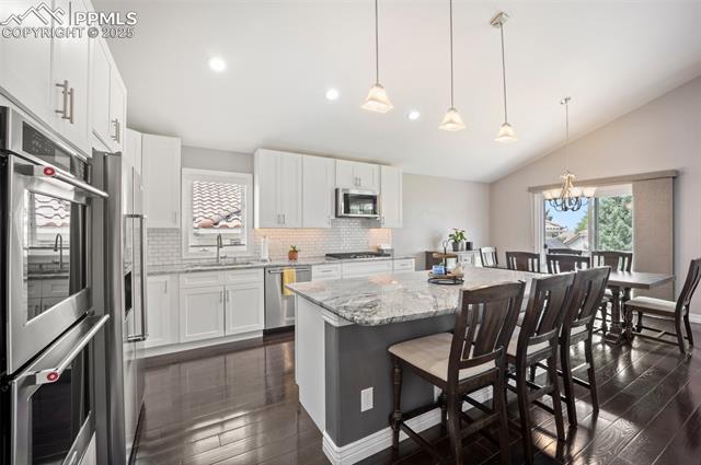 2737 Marston Heights