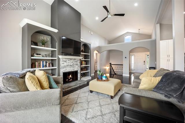 2737 Marston Heights