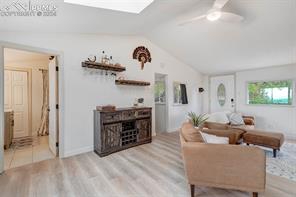 3965 Laura Road