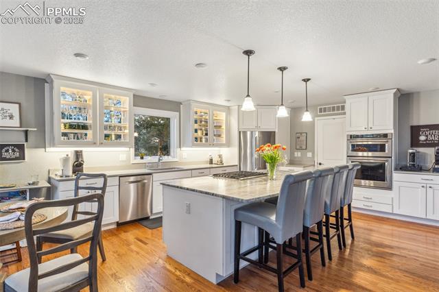 5805 Broadmoor Bluffs Drive