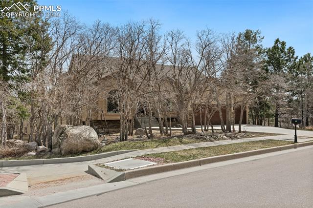 5805 Broadmoor Bluffs Drive