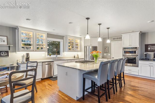 5805 Broadmoor Bluffs Drive