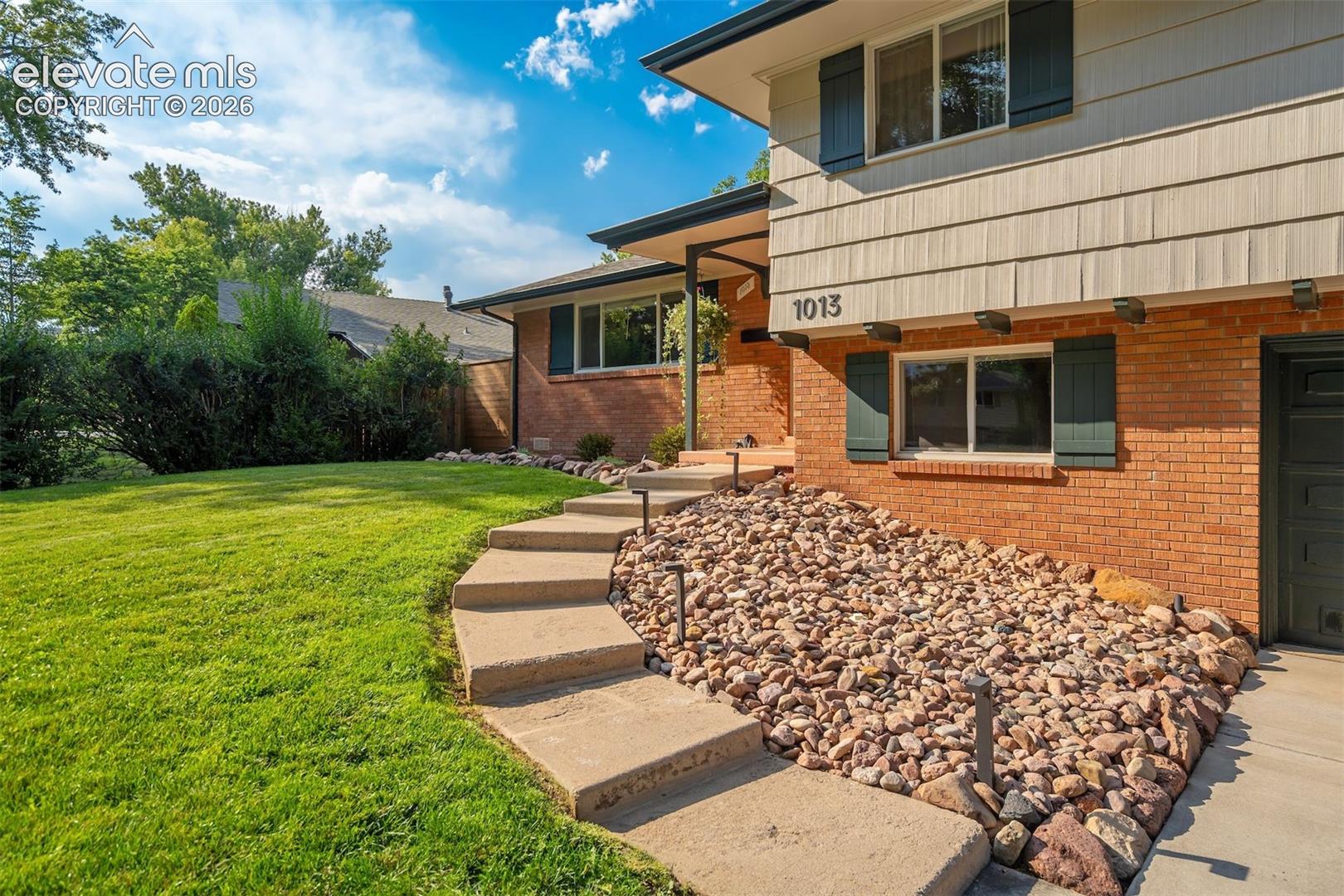 1013 Adams Drive