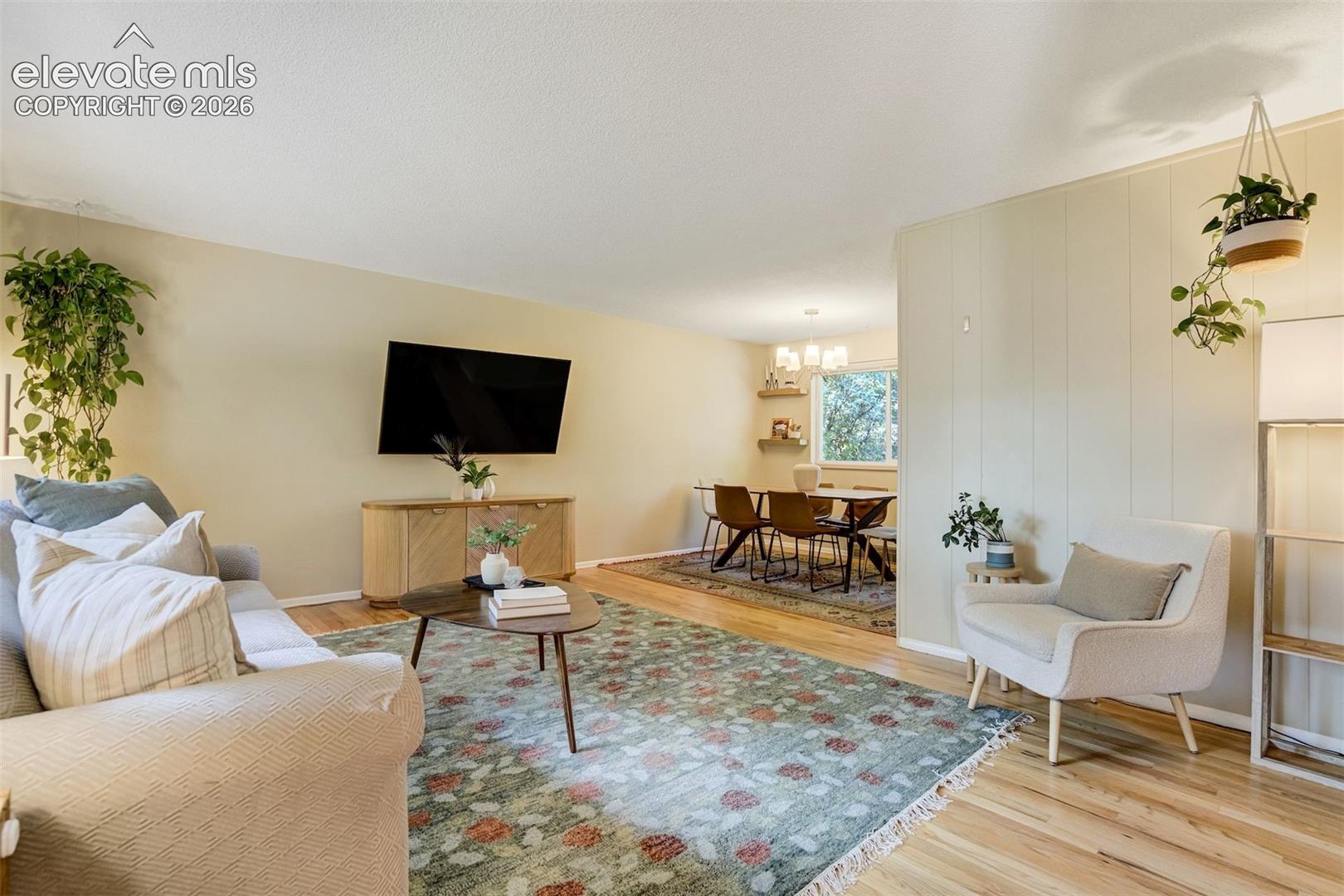 1013 Adams Drive