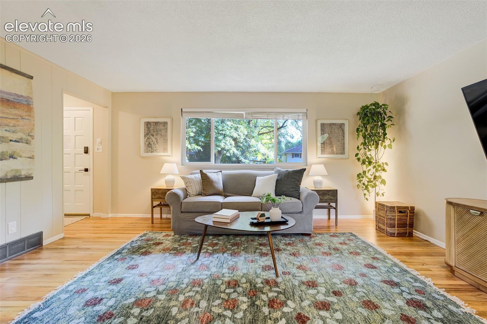 1013 Adams Drive