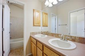 10843 Torreys Peak Way