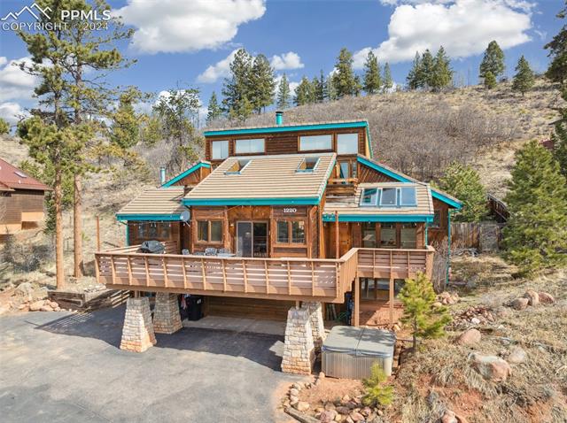 1220 Ponderosa Way