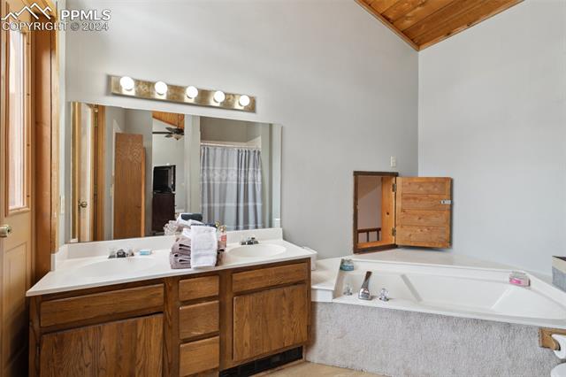 1220 Ponderosa Way