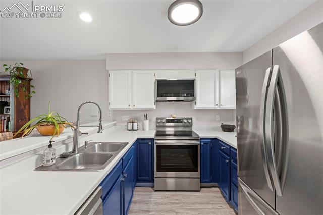 2161 Giltshire Drive