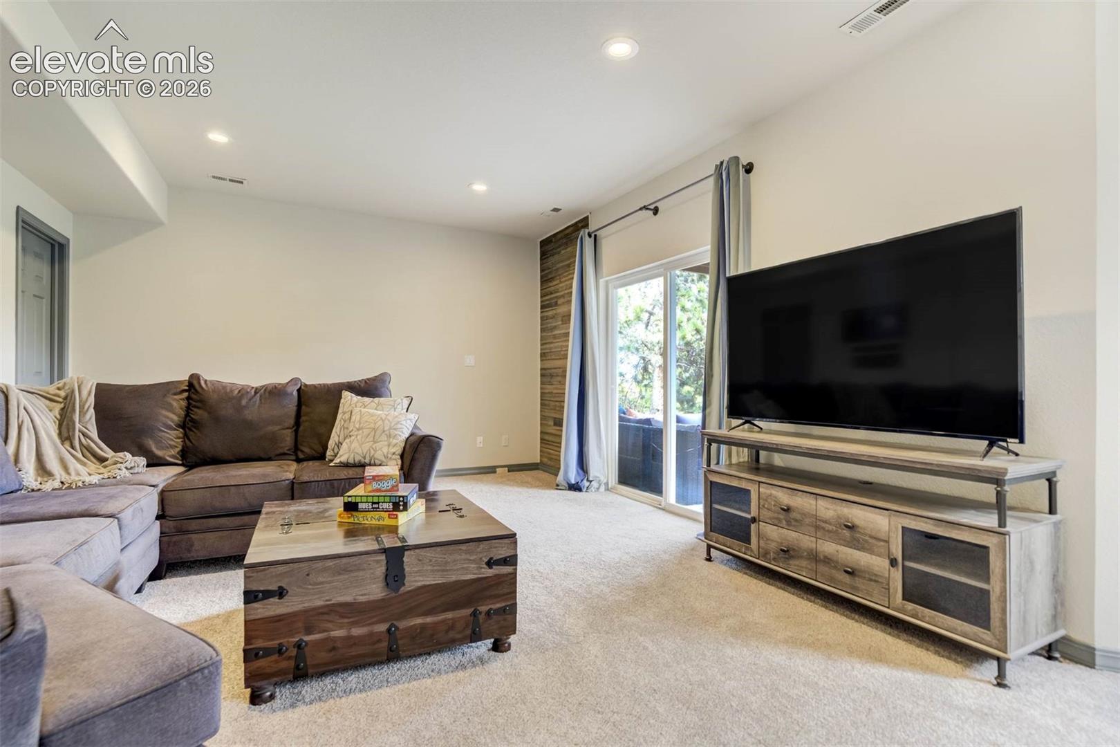 8415 Lauralwood Lane