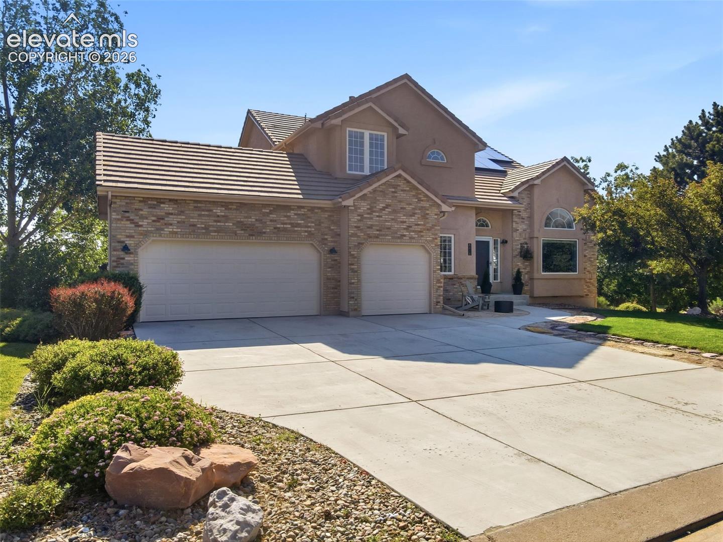 8415 Lauralwood Lane