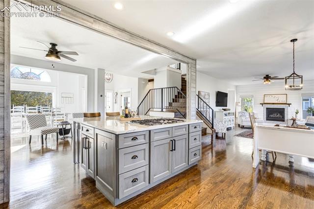 8415 Lauralwood Lane