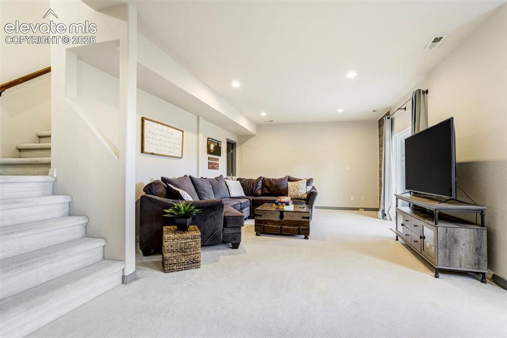 8415 Lauralwood Lane