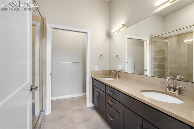 1734 Creek Edge View